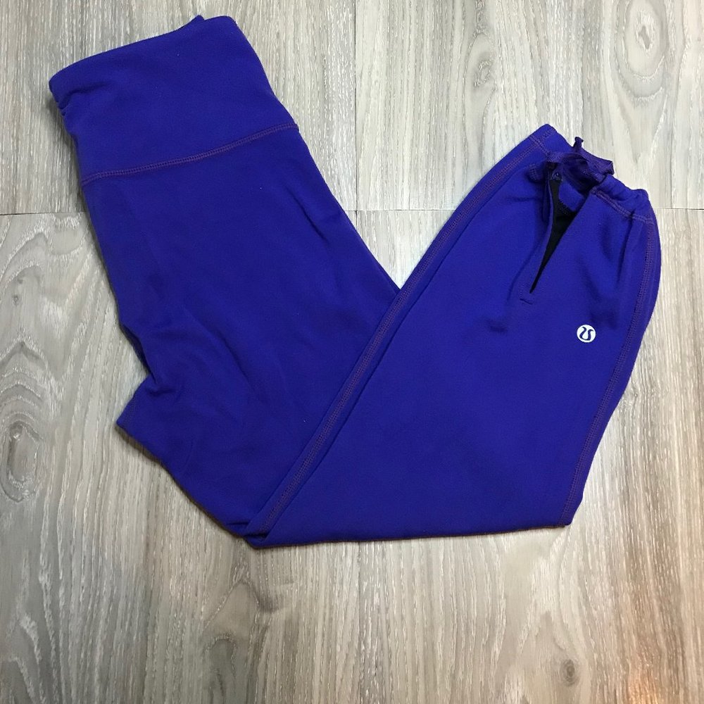 lululemon Gather & Crow Reversible Crops - EUC - 4